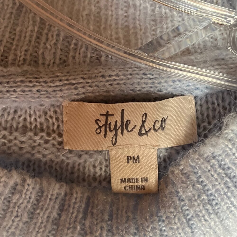 Pale Blue Lightweight Pullover Sweater PM/M - Picture 2 of 3